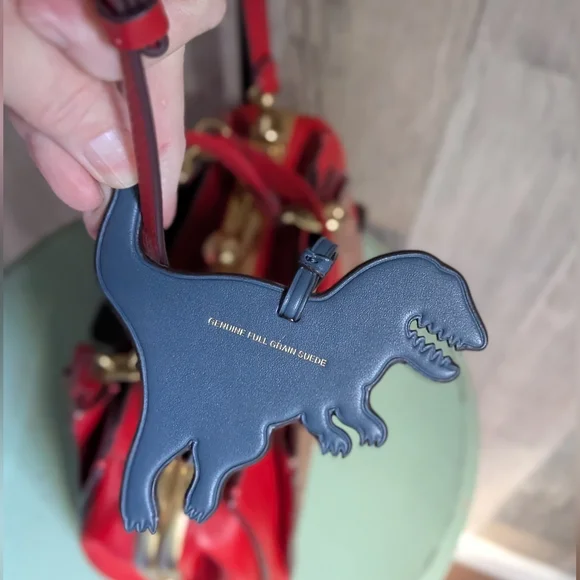 Coach Dreamer 21 Signature Rexy By Guang yu With Rexy Charm - Picture 12 of 16